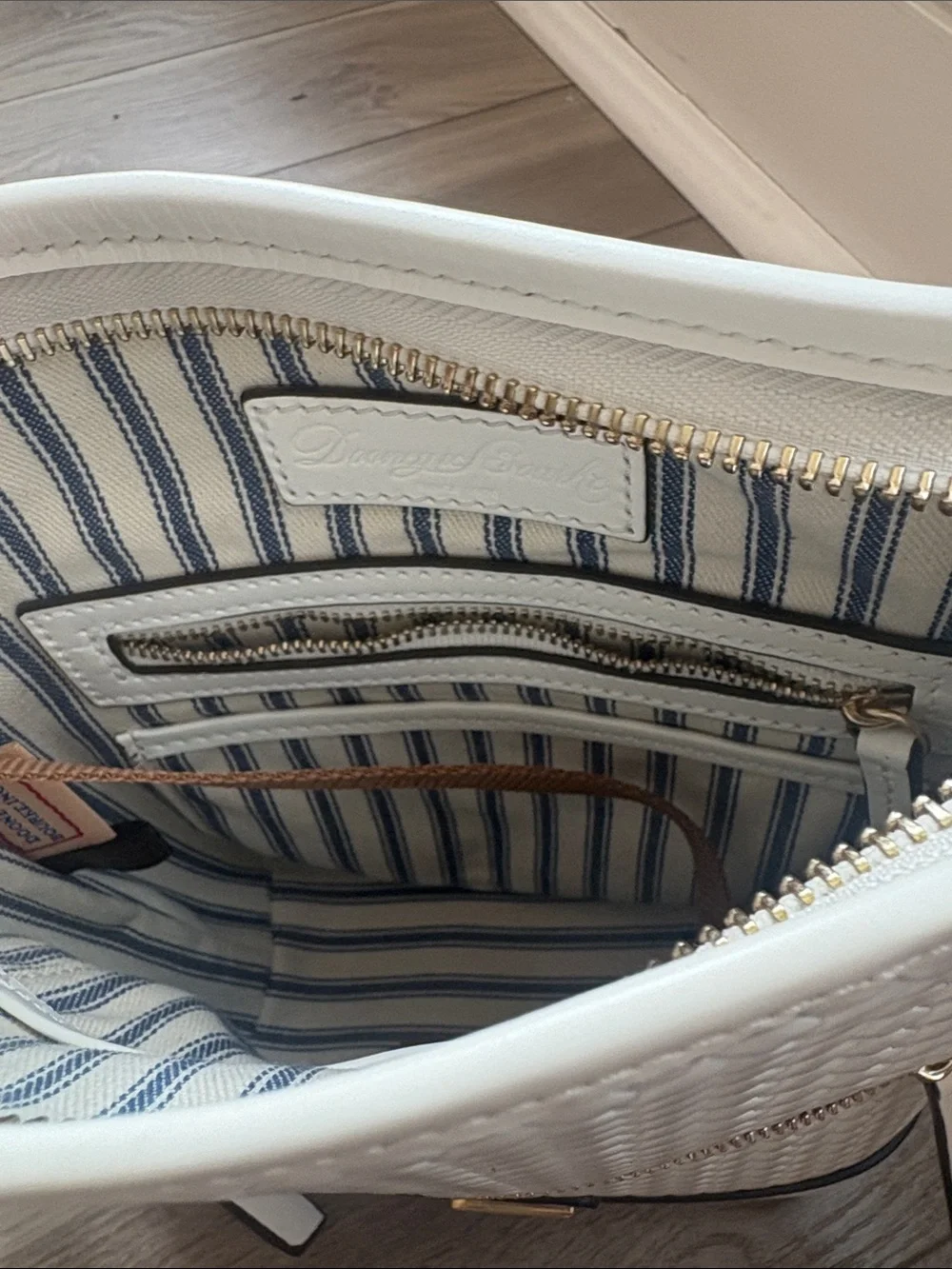 Dooney & Bourke White Woven-Texture mini hobo Crossbody with Hardware - Picture 9 of 9